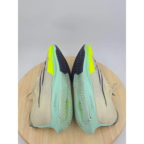 Nike ZoomX StreakFly Mint Foam Volt mens running shoes size 11