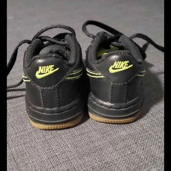 Nike TD Toddler Air Force Black Leather Lime Stitch Gum Soles Shoes Size 5 5c