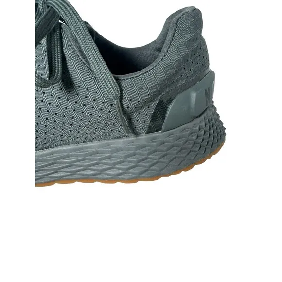 NoBull Ripstop Runner Mens 8 Dark Grey Gum Bottom Running Shoes Womens 9.5 EUC