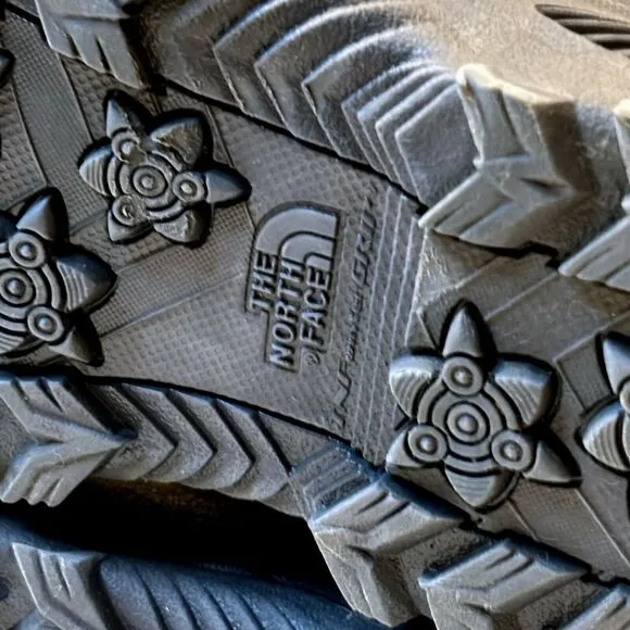 North Face Girl's Gray Leather Suede Heat Seeker Waterproof‎ Snow Boots Size 3