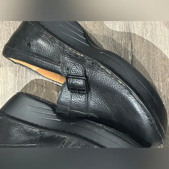 Nurse Mate Black Leather 9W Shoes Nonslip