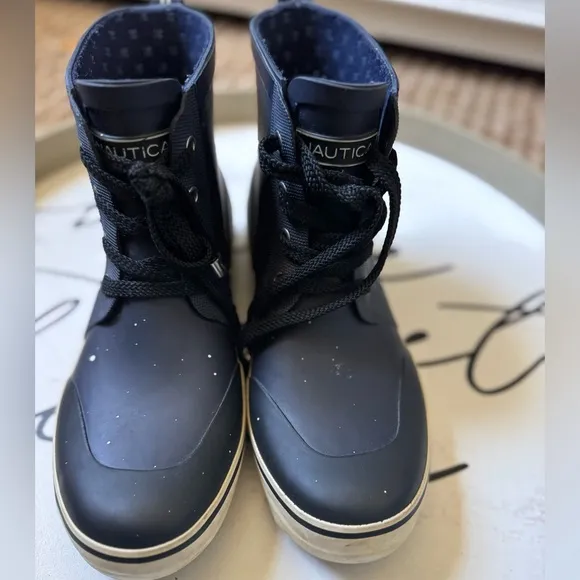 NÁUTICA RAIN/SNOW BOOTS 8.5