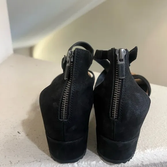 NWNT Eileen Fisher Women's Black Emmy Tumbled Nubuck Wedge‎ Comfort Sandals Sz 9