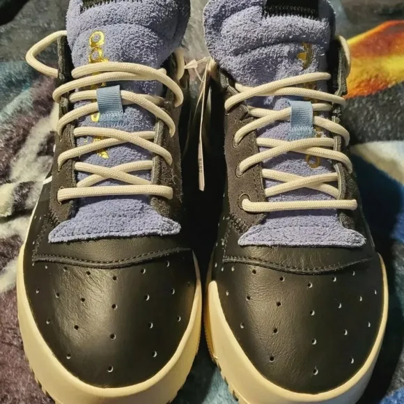 NWOB Adidas Originals Men's Rivalry RM Low Sz 7