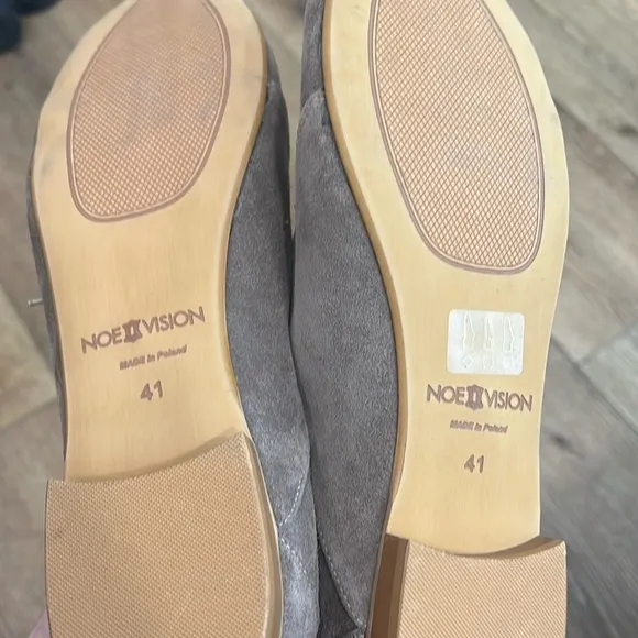 NWOB Anna Maratti Tan Suede Shoes Size 41/10US