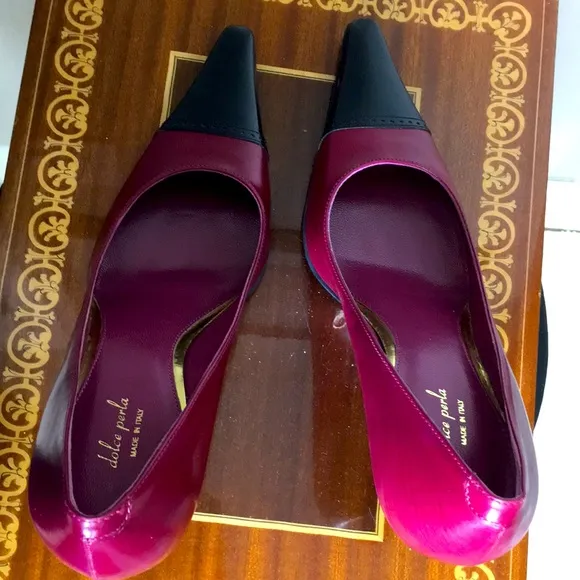 NWOB Dolce Perla 8 Plum pink and Black Heels Made in Italy