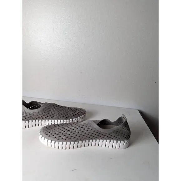 NWOB ILSE JACOBSEN Tulip 140 Perforated Slip On Shoes Size 38