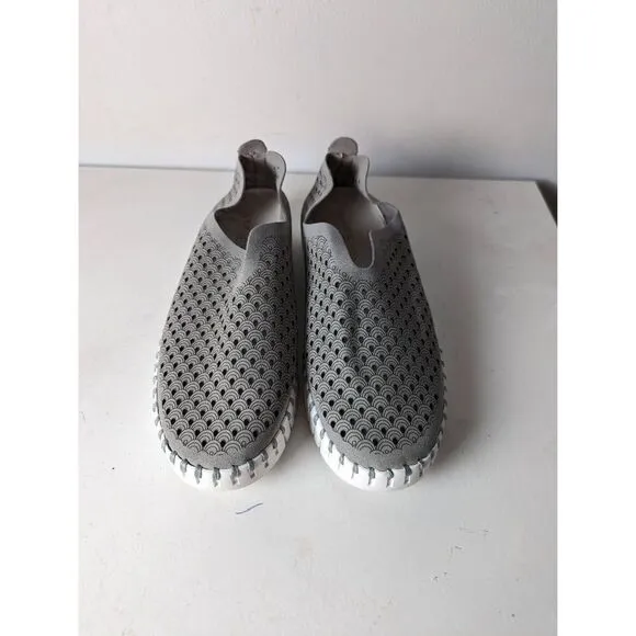 NWOB ILSE JACOBSEN Tulip 140 Perforated Slip On Shoes Size 38