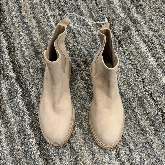 NWOT Gianni Bini Tan Combat Boots Sz 9.5 | Gianni Bini Ankle Combat Boots Sz 9.5