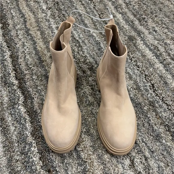 NWOT Gianni Bini Tan Combat Boots Sz 9.5 | Gianni Bini Ankle Combat Boots Sz 9.5