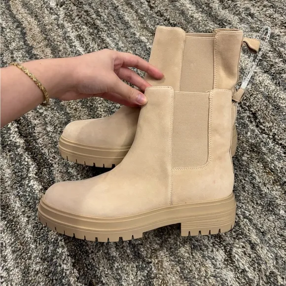 NWOT Gianni Bini Tan Combat Boots Sz 9.5 | Gianni Bini Ankle Combat Boots Sz 9.5