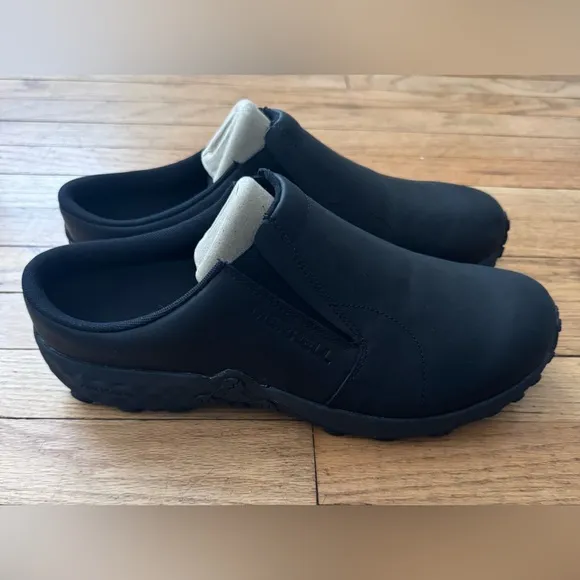 NWOT Men's Air Cushion Slip on Merrill Pros