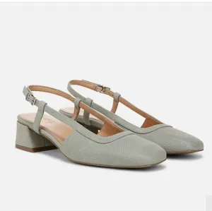 NWOT Naturalizer Harper Women's Sage Slingback 2&quot; Block Heel Size 6.5 Med