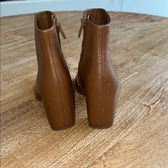 NWOT Vince Women's Terri High Heel Ankle Boots 6