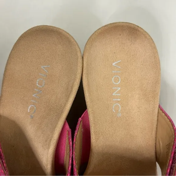 NWOT Vionic Leticia Pink Leather Wedge Comfort Sandals