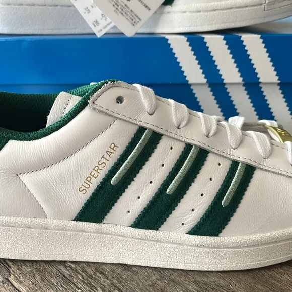 NWT Adidas Originals Men's Superstar Shoes - ID1374