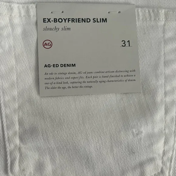 NWT AG EX BOYFRIEND SLIM WHITE JEANS