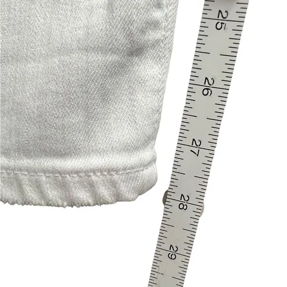 NWT AG EX BOYFRIEND SLIM WHITE JEANS