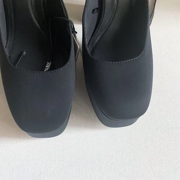 NWT Black Chunky Platform Nylon Ankle Wrap Closure heels 40