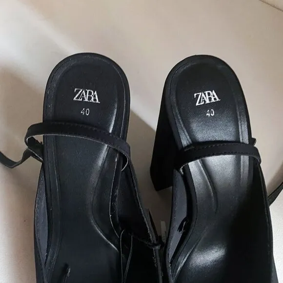 NWT Black Chunky Platform Nylon Ankle Wrap Closure heels 40
