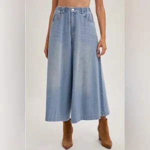 NWT Bluivy LightWash Wide Leg comfort fit jeans size m