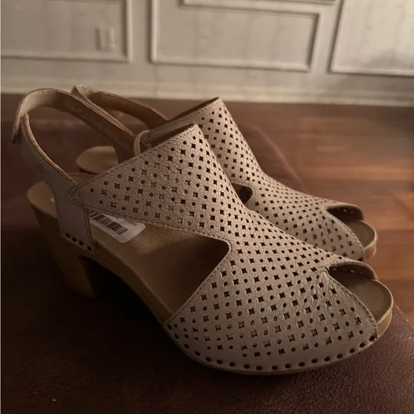 NWT Dansko Teagan Women's Casual Sandals Vintage Leather W39 (8,5-9)