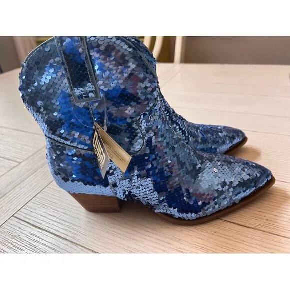 NWT Dingo Bling Thing Sequin Western ankle boots w/ zipper. 2” heel. Size 8.5‎