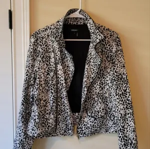 NWT DKNY Black White Speckle Asymmetrical Coat Blazer Jacket
