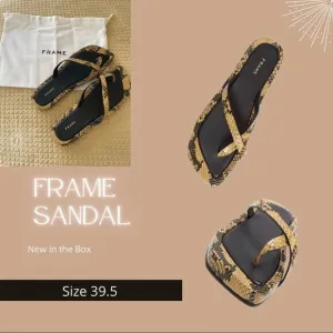 NWT FRAME Le Montauk Criss Cross Sandals, Size 39.5 Euro/9 US, Python Multi