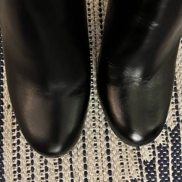 NWT IRO Matyi cutout leather ankle boots