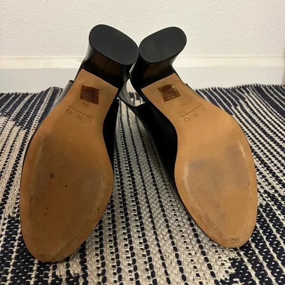 NWT IRO Matyi cutout leather ankle boots