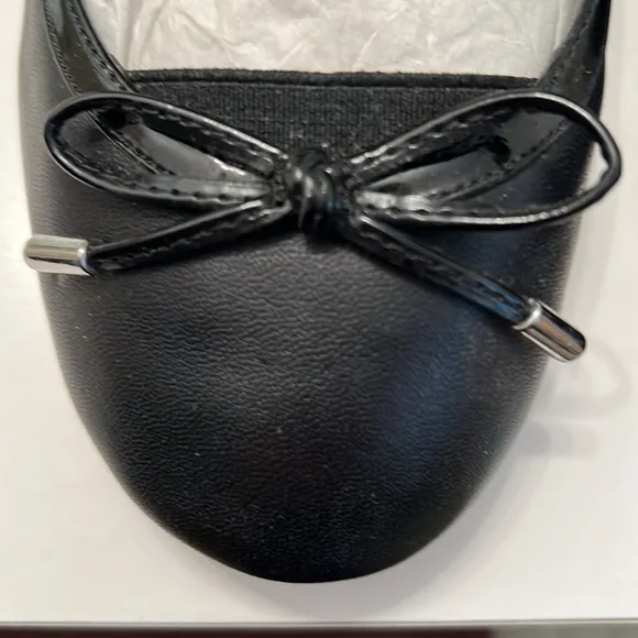 NWT Lauren Ralph Lauren Miriam Black Napa/Patent Leather Women's Flats Size 8B