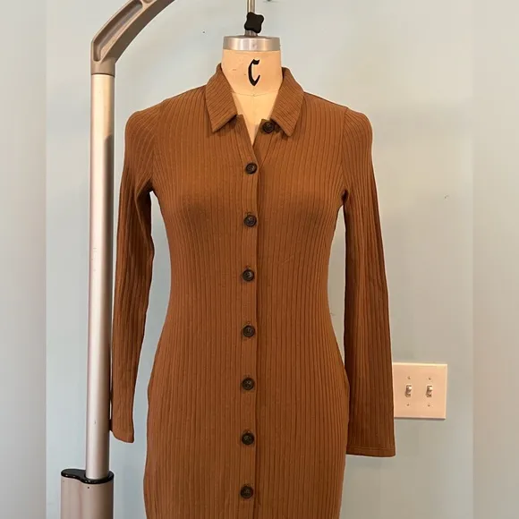 NWT Madewell Button-Front Midi Shirtdress - Medium - Camel Tan