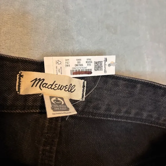 NWT Madewell Petite Darted Barrel-Leg Jeans 25P Olenda Wash Rigid Cotton Denim
