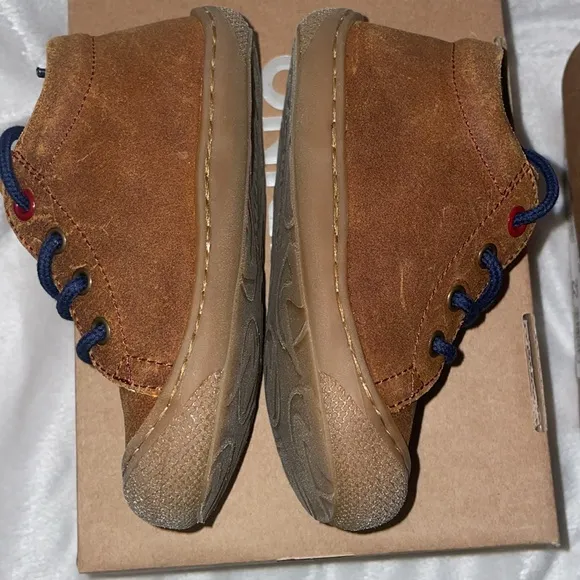 NWT NATURINO COCOON Suede first-steps shoes in Brown