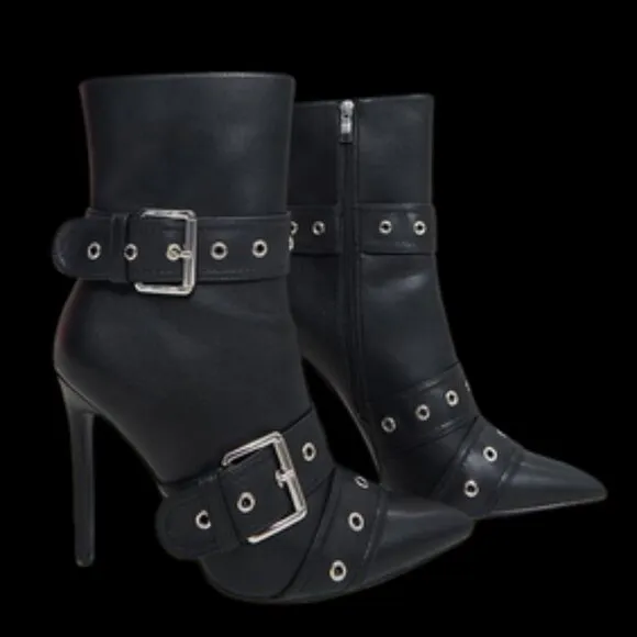 NWT - Pretty Little Thing Black Point Toe Buckle Boots