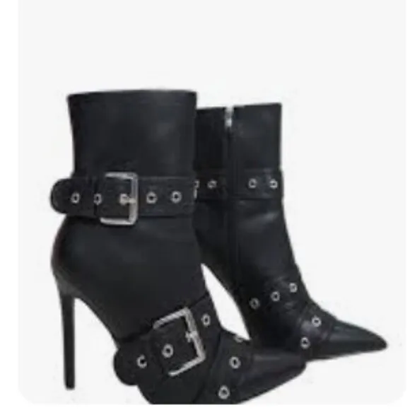 NWT - Pretty Little Thing Black Point Toe Buckle Boots