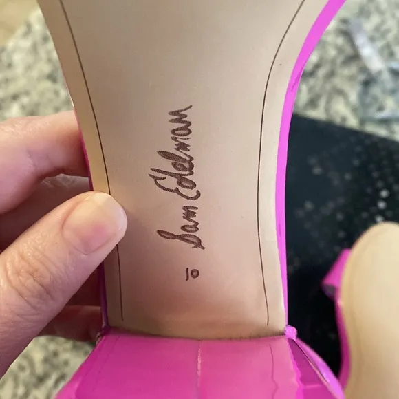 NWT Sam Edelman Yaro Patent Fuchsia Ankle Strap Block Heels 10