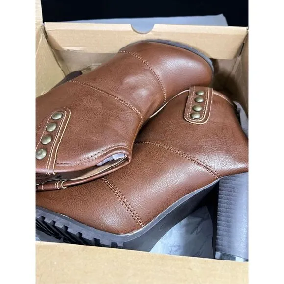 NWT Seven 7 Seville  Sadle Brown Ankle Boots tan sz 9