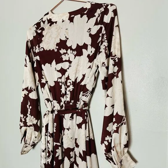 NWT VICI COLLECTION Brown Floral Print Long Sleeve Waist Tie Maxi Dress XS