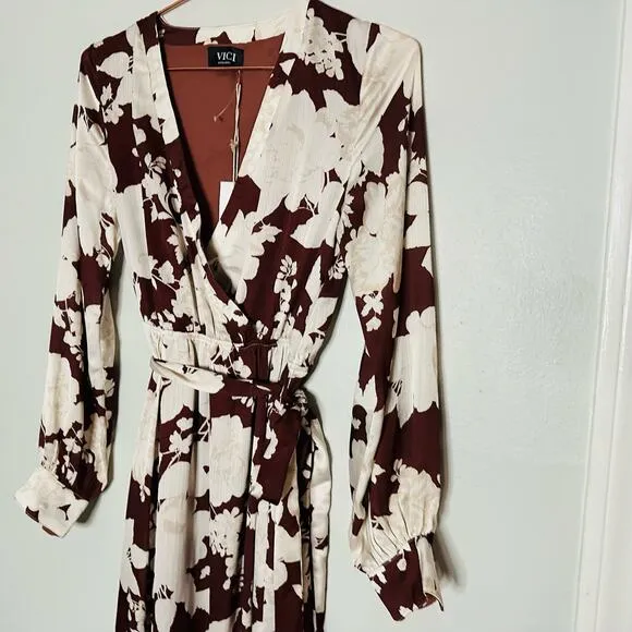 NWT VICI COLLECTION Brown Floral Print Long Sleeve Waist Tie Maxi Dress XS