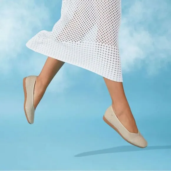 NWT Vivaia Almond Square Toe Margot 2.0 Walker Knitted Flats Size 9 EU 40