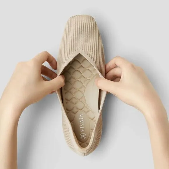 NWT Vivaia Almond Square Toe Margot 2.0 Walker Knitted Flats Size 9 EU 40