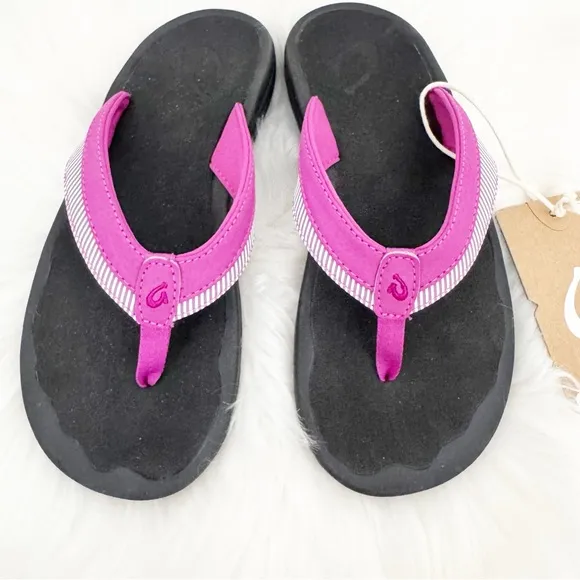 OLUKAI Wehi Ohana Comfort Flip Flop Sandals in Bougainvillea / Stripe Size 6