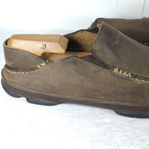 OluKai Men's Moloa US 8,5 Brown Leather Flats Loafer Slippers Shoes