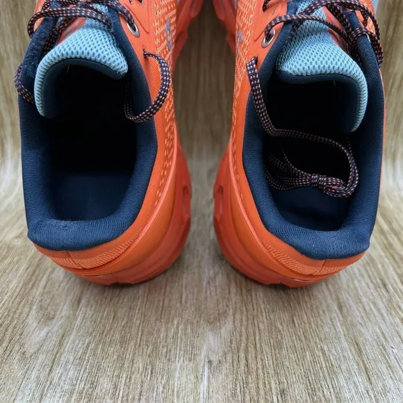 On Cloud Cloudstratus Men's Size 8 Orange Silver Athletic Shoes Running Shoes