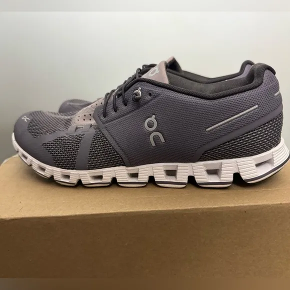 On Cloud Running Shoe‎ - Women's Size 10