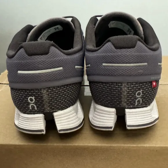 On Cloud Running Shoe‎ - Women's Size 10