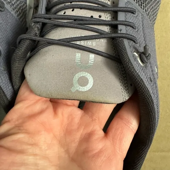 On Cloud Running Shoe‎ - Women's Size 10