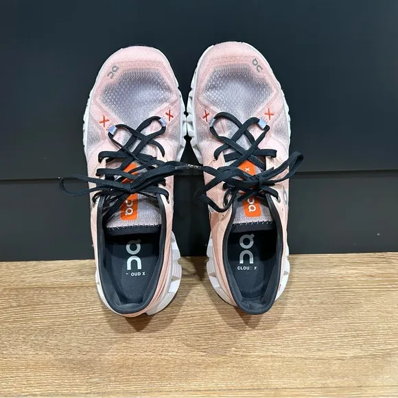 On Cloud X Shift women’s size 8.5